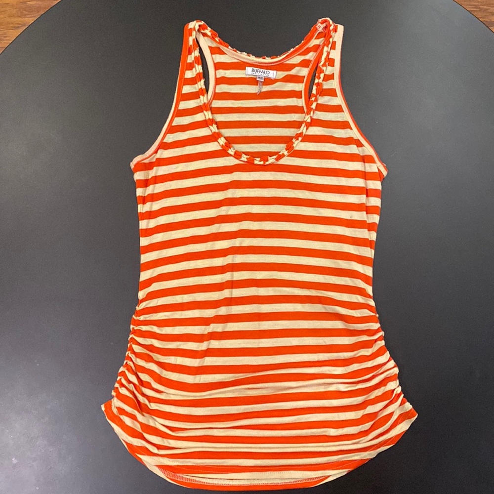 Buffalo- David Bitton orange/sand color striped tank. Size: Medium